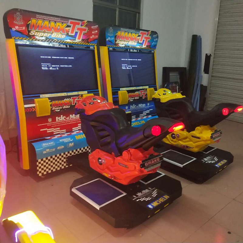 コイン式運転シミュレーター、クールなバイクレースゲーム機、2 - Racing Arcade Cabinet のレビューと価格